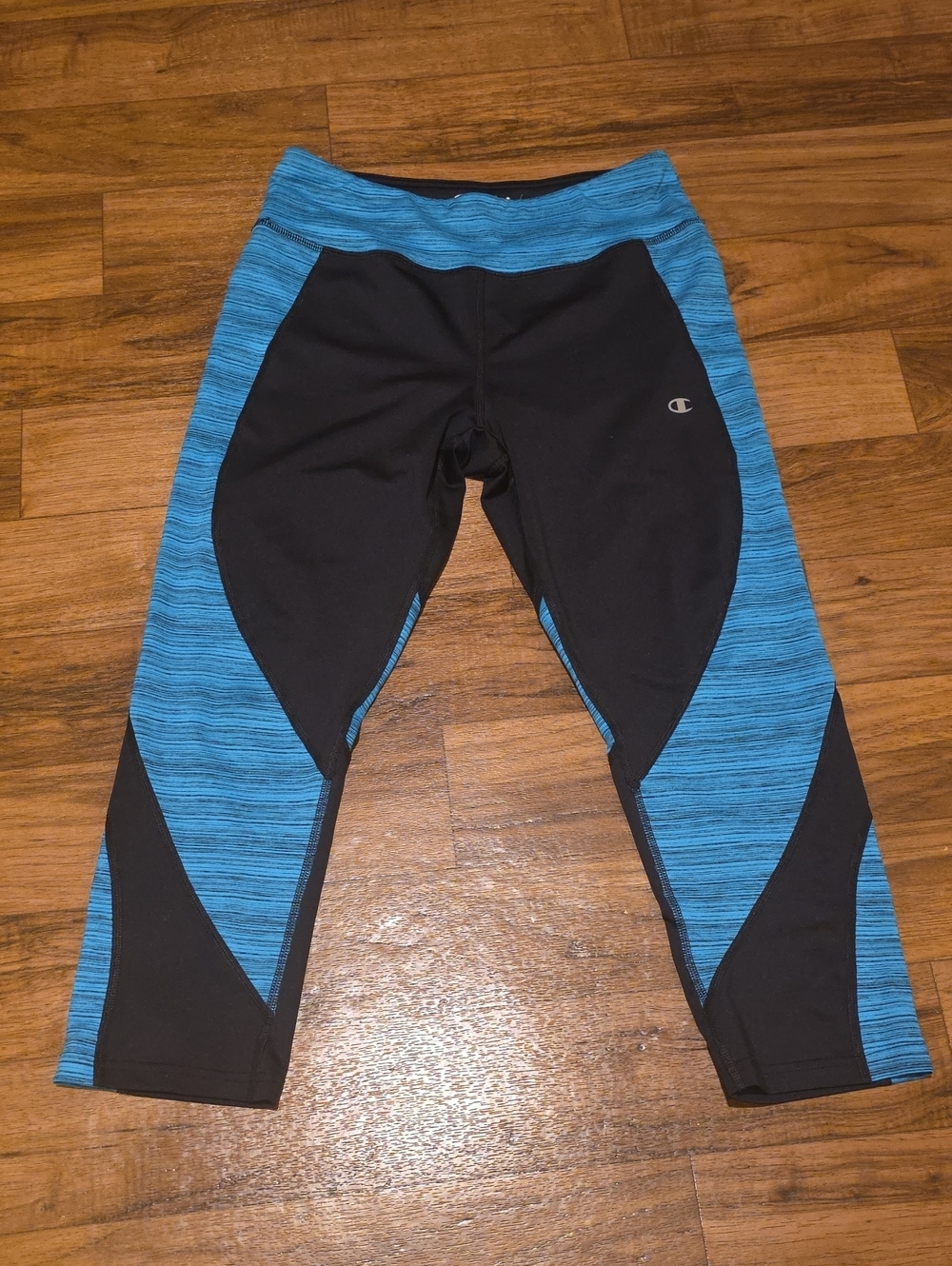 Champion Black and Blue Performance Capri Leggings